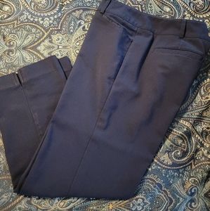 New York & Company 7th Avenue Design Studio cropped/ankle Blue color. size 6.